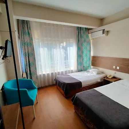 Hotel Uenlue 2*